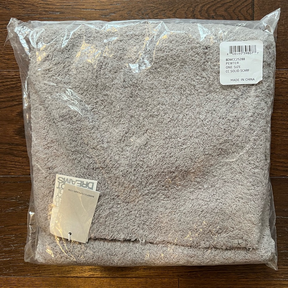Barefoot Dreams CozyChic Scarf - Grey